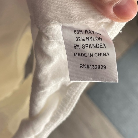 Superdown reece halter bodysuit White Halter Bodysuit Size XS - Picture 8 of 10